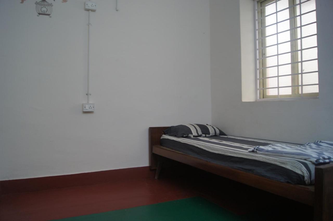 Cornerbunker Hostel Mysore Exterior foto