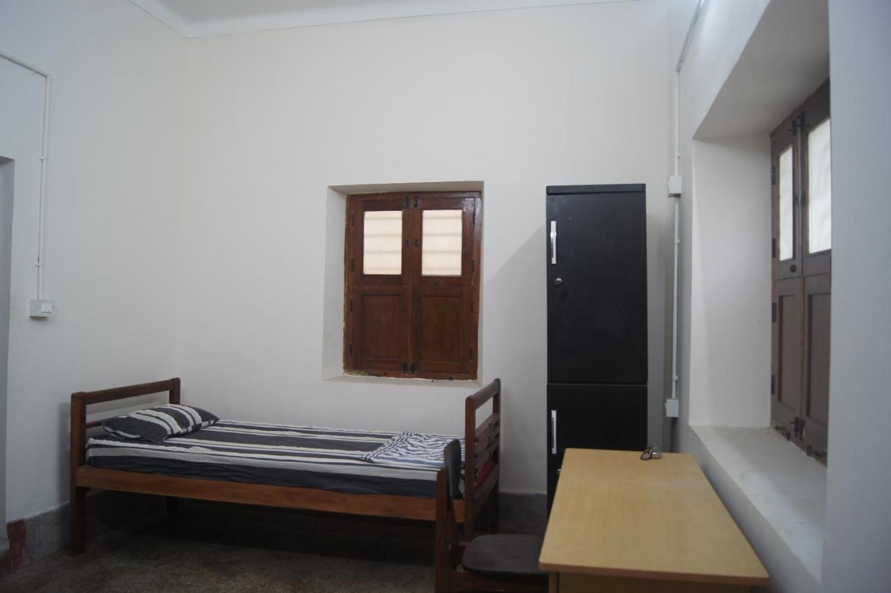 Cornerbunker Hostel Mysore Exterior foto
